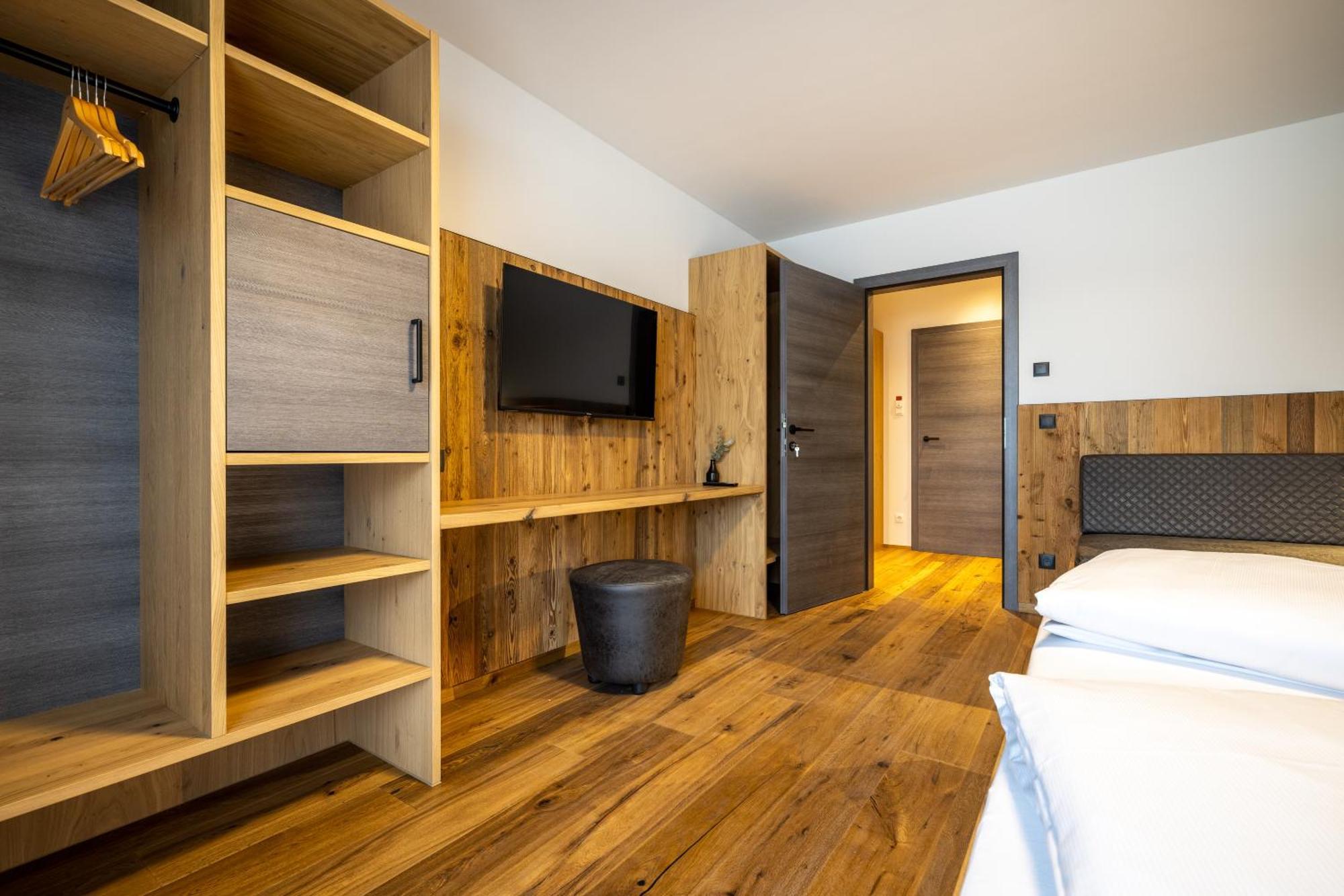 Bed & Breakfast Gaestehaus Mirzl *